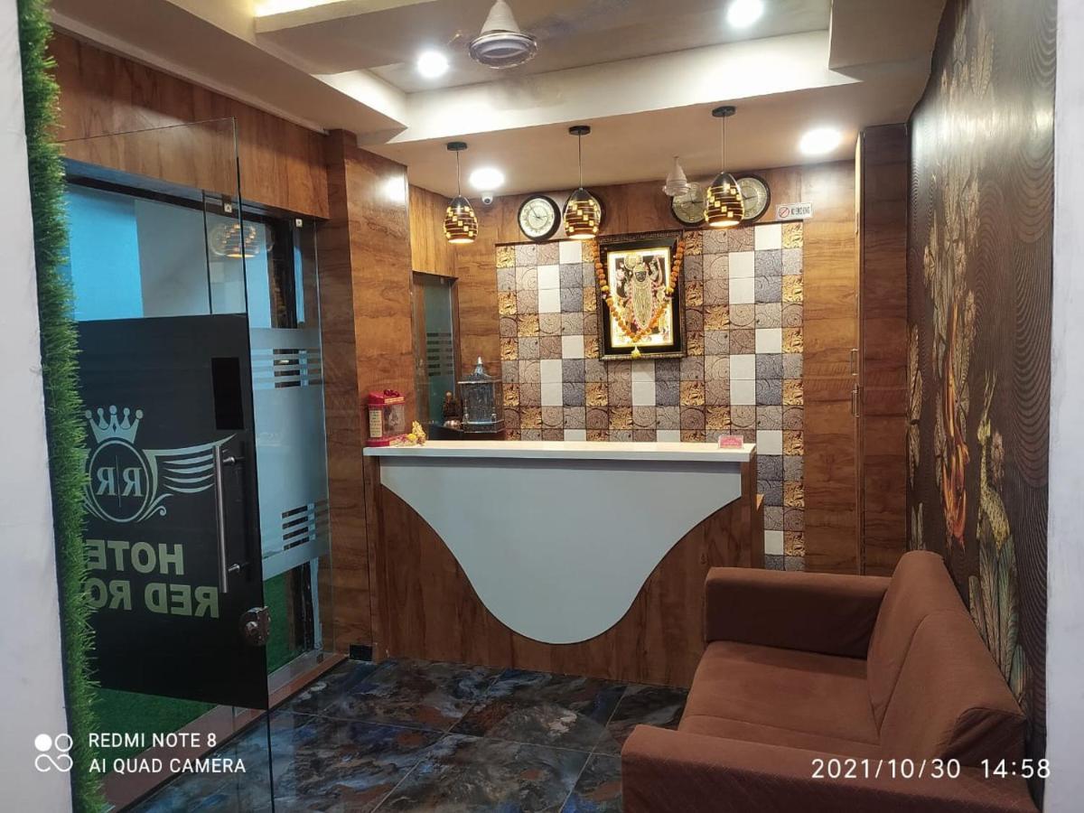 Hotel Red Rose Vadodara Dış mekan fotoğraf